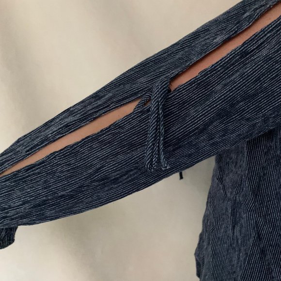 American Eagle Striped Off the Shoulder Top - Picture 3 of 5